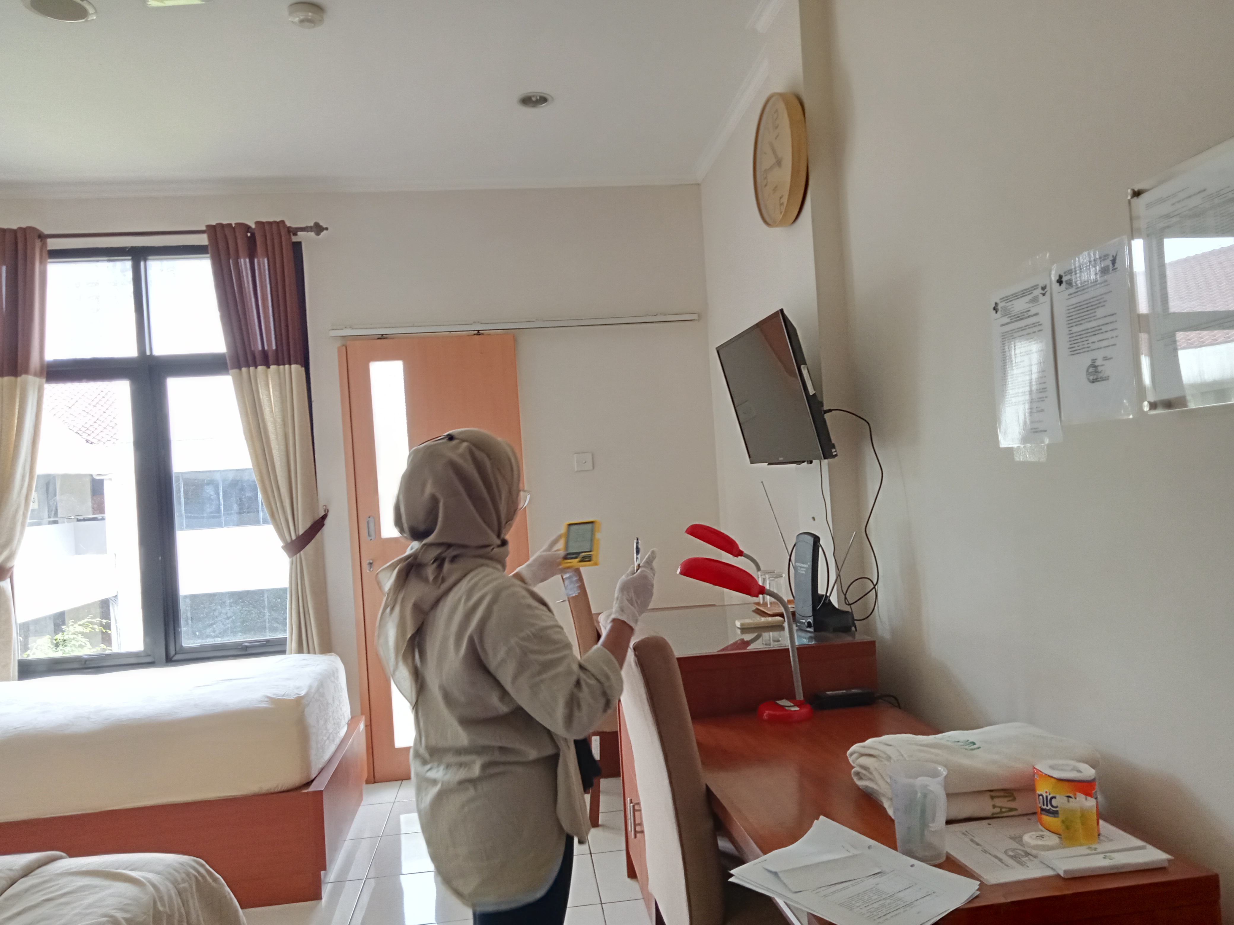 INSPEKTUR PRATAMA SANITASI LINGKUNGAN TEMPAT UMUM AKOMODASI